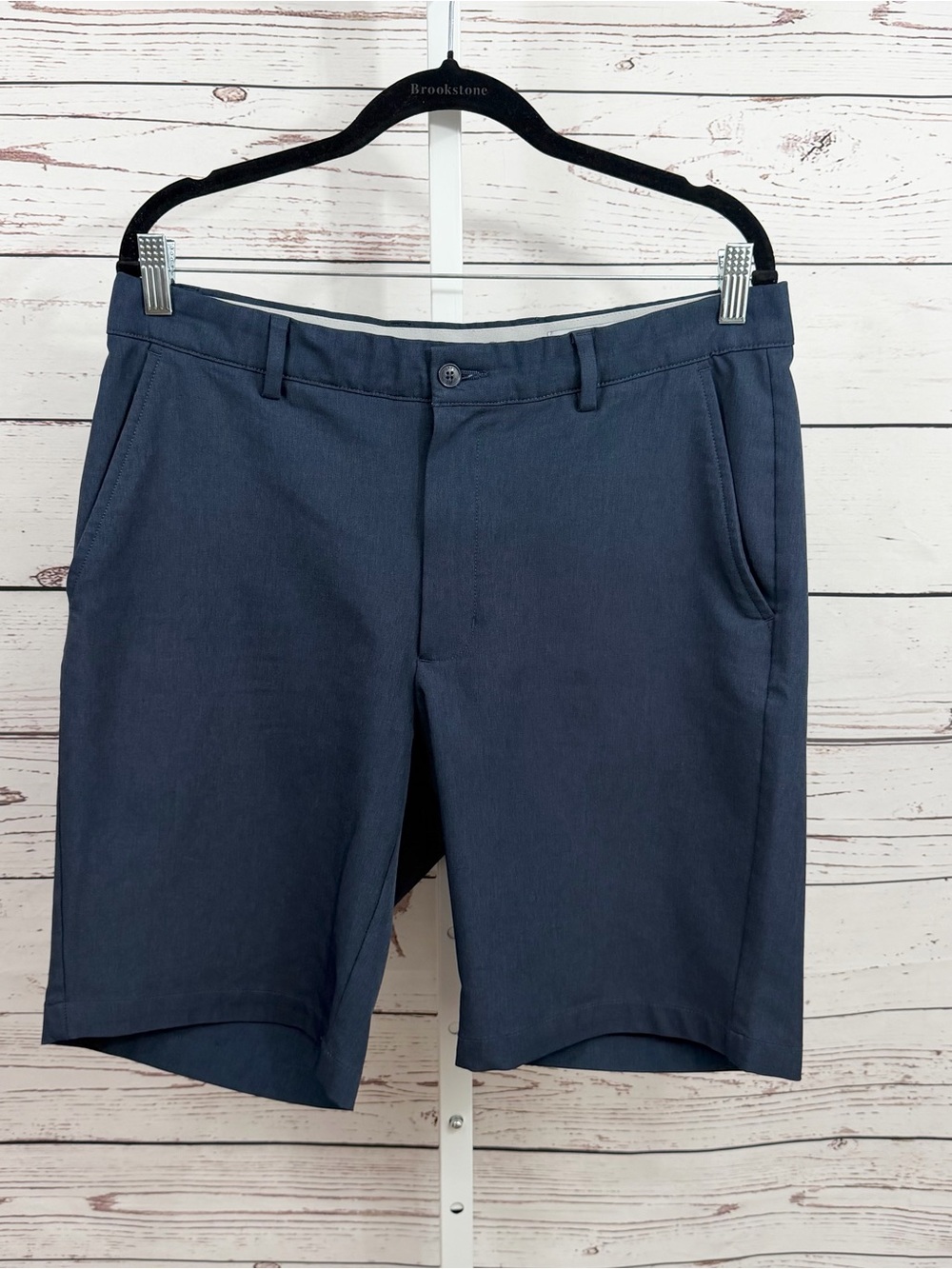 Greg Norman Collection Navy Flat-Front Performance Shorts Size 34